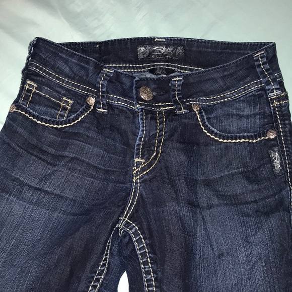 Silver capris - Picture 2 of 3